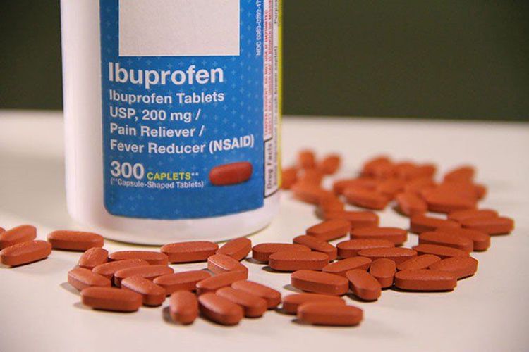 Ibuprofen khi kết hợp một số thuốc sẽ gây chảy máu