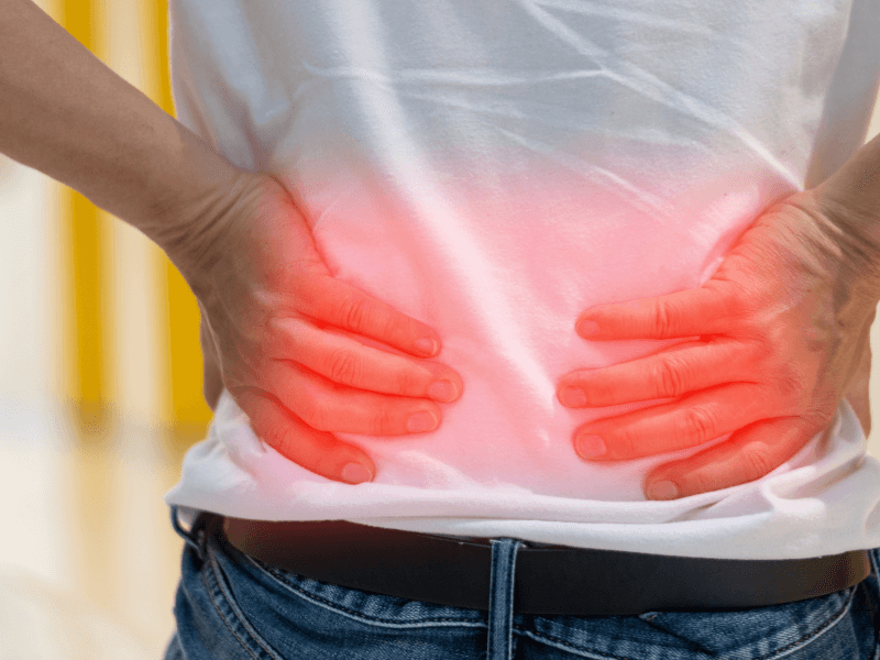 chữa đau lưng dưới y học thái nguyễn1