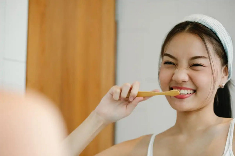 vệ sinh răng miệng kém tăng nguy cơ ung thư đầu cổ