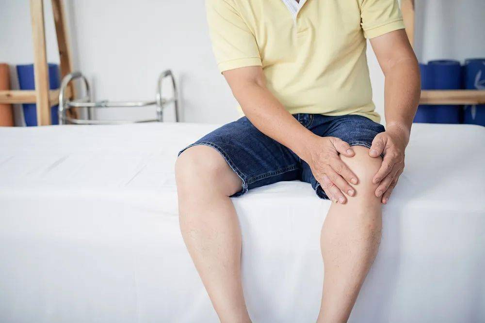 mối quan hệ giữa loãng xương và cân nặng y duoc thai nguyen