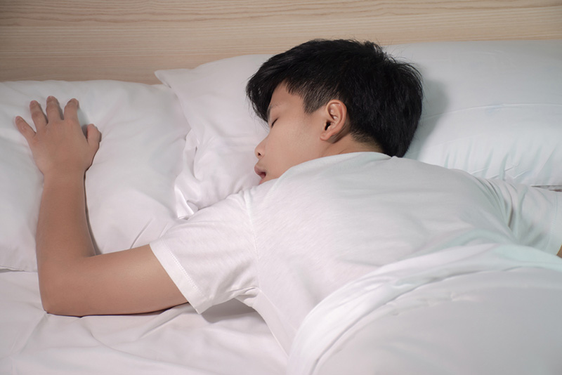 tư thế ngủ gây hại xương khớp y duoc thai nguyen