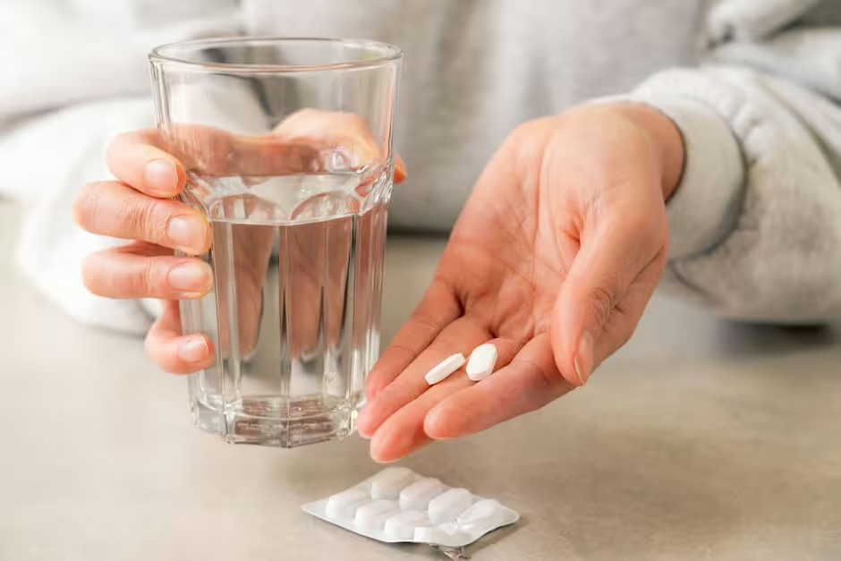 lạm dụng paracetamol ở người già gây nhiều tác hại y duoc thai nguyen