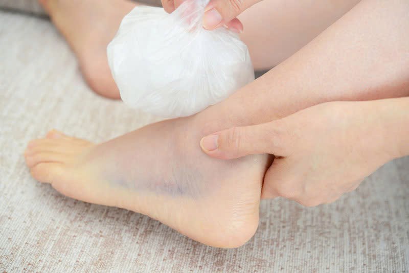dấu hiệu ở chân cảnh báo cholesterol cao y duoc thai nguyen