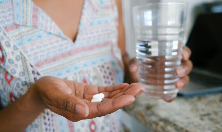 uống paracetamol thường xuyên gây suy gan y duoc thai nguyen
