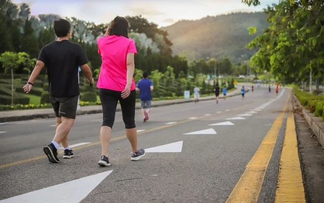 bài tập giảm đau lưng y duoc thai nguyen
