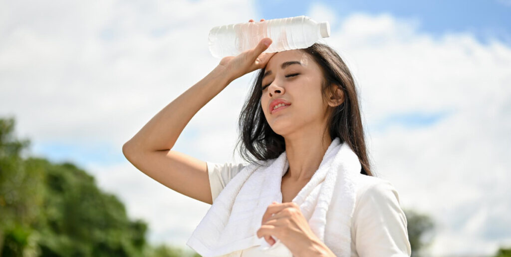 kiểu ăn giảm bốc hỏa ở phụ nữ mãn kinh y duoc thai nguyen
