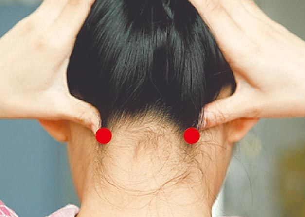 bấm huyệt giảm đau khớp y duoc thai nguyen