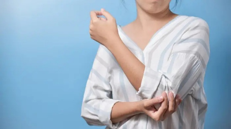 đau nhức xương khớp khi trời lạnh y duoc thai nguyen