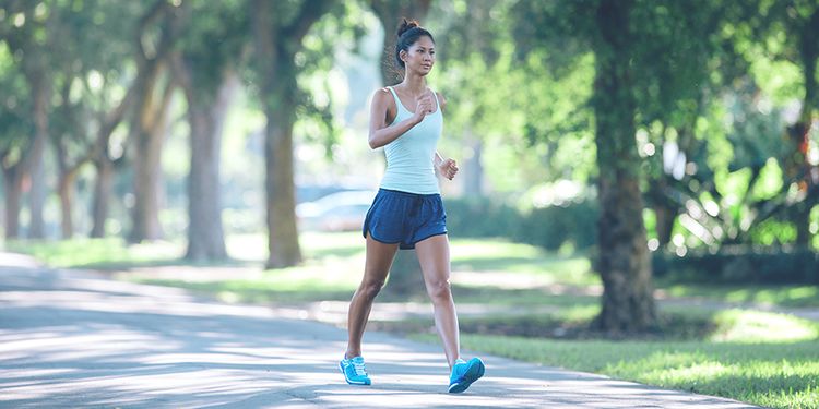 đi bộ nhanh giảm nguy cơ đột quỵ y duoc thai nguyen