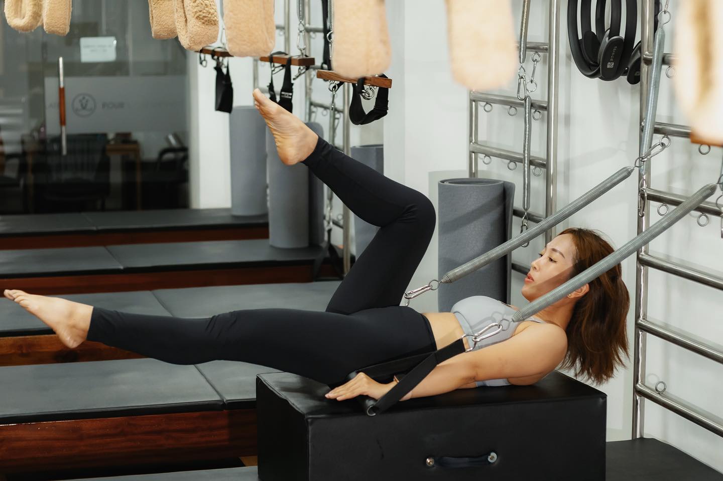 tập pilates cải thiện cơ xương chậu y duoc thai nguyen