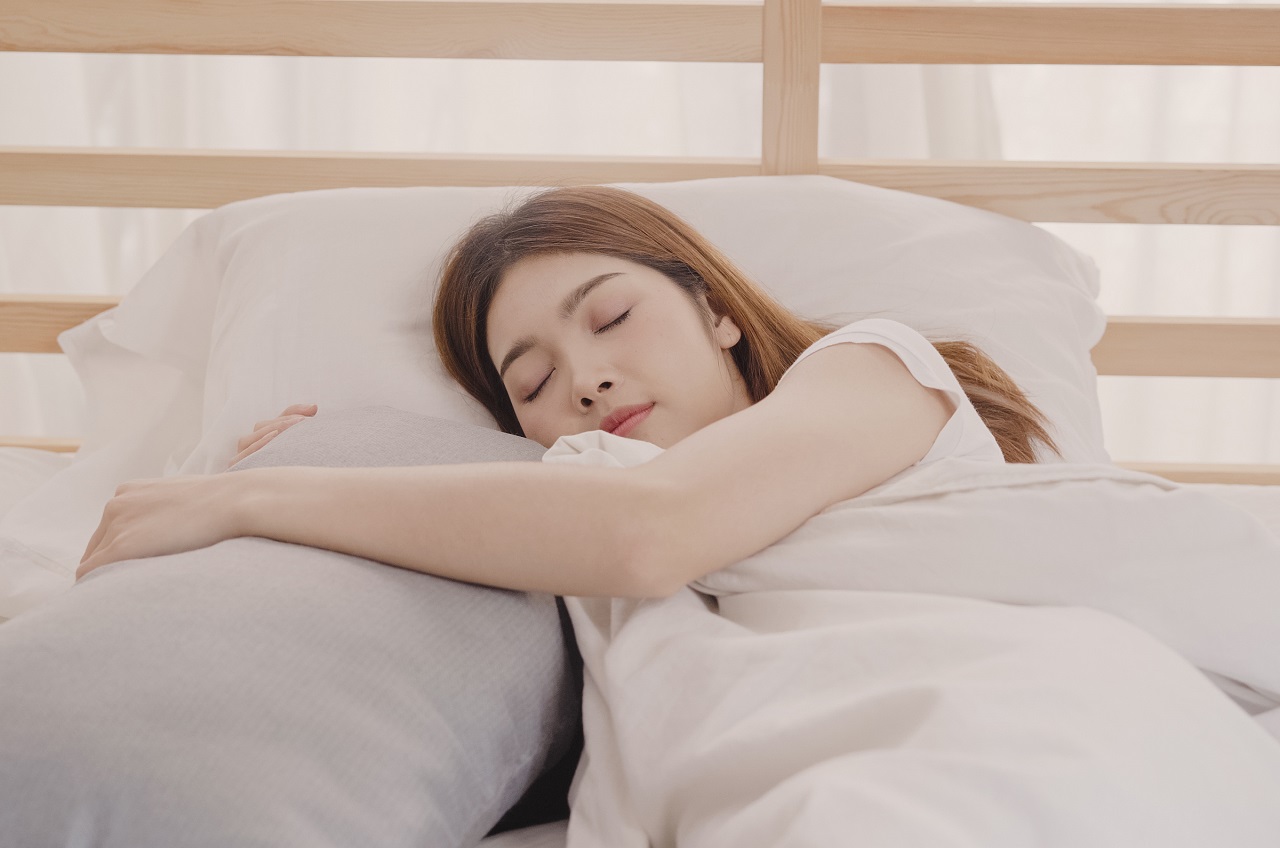 tư thế ngủ hại cột sống y duoc thai nguyen