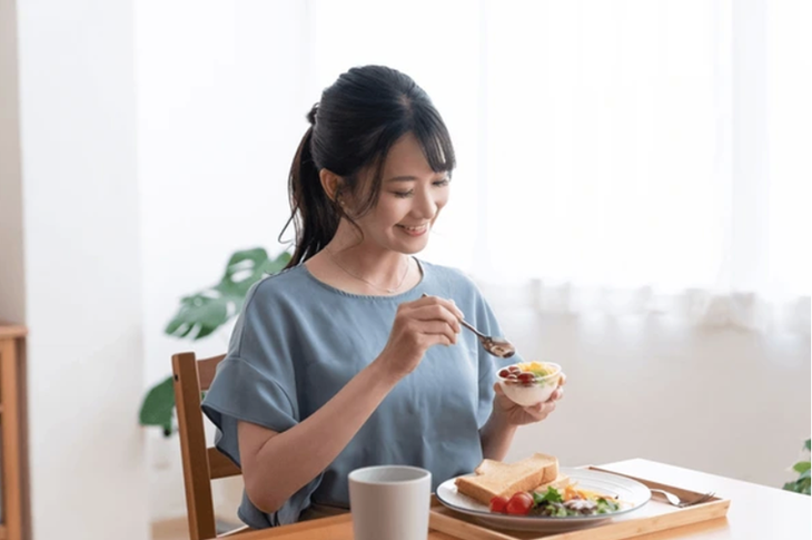 nhịn ăn gián đoạn giúp giảm cân bền vững y duoc thai nguyen